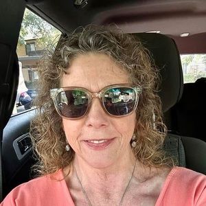 Meet your Posher, Janette